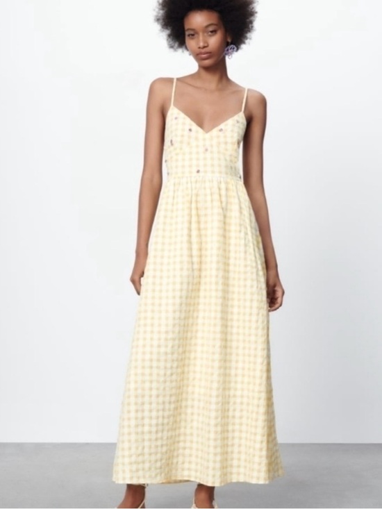 Zara Dresses & Skirts - Zara Yellow Gingham Maxi Dress with Spaghetti Straps